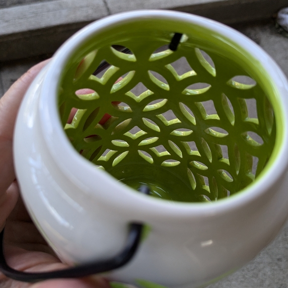Pier 1 Small ceramic outdoor lantern with light white outside & green on inside - Picture 3 of 6